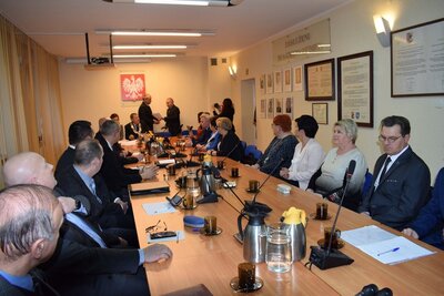 I sesja nowej Rady Miejskiej: Ślubowania i wybory 